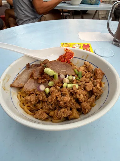 77 Food Yard (Kedai Kopi Kwai Lock) — signature dish