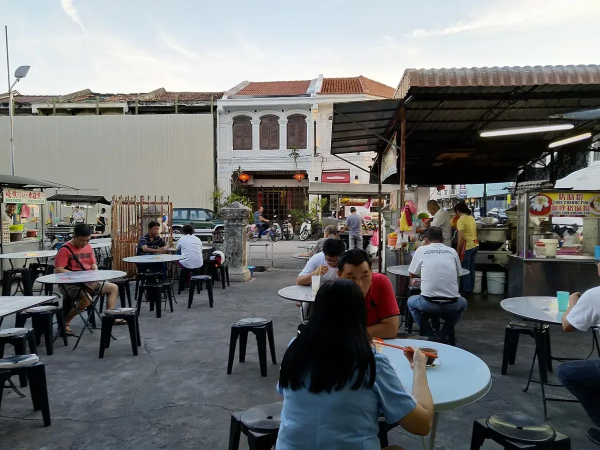 888 Hokkien Mee — interior