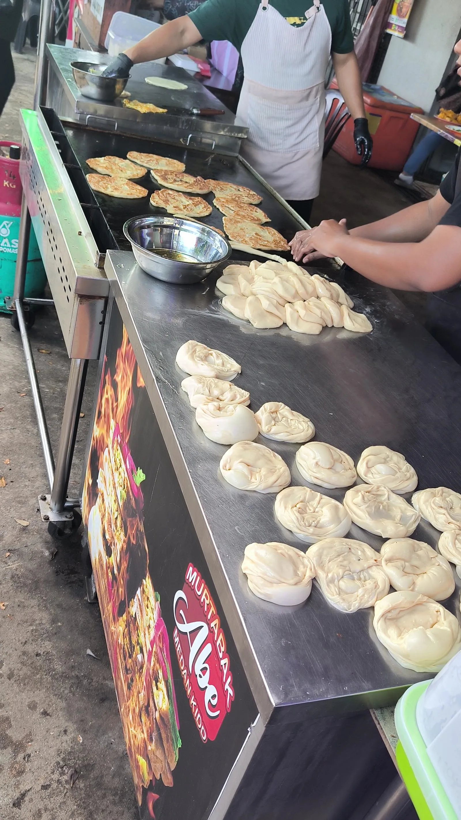 Abe Azir Roti Canai (Medan Kidd) — interior