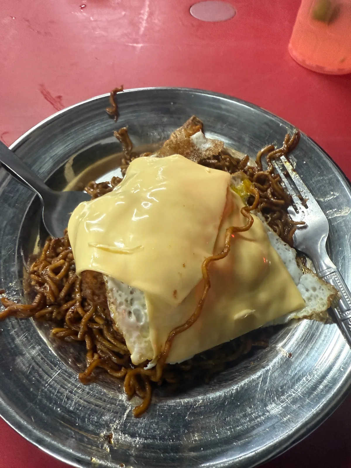 Maggi goreng with cheese