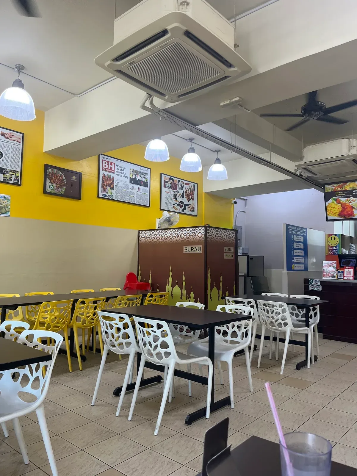 Ah Basri Asian Satay — interior