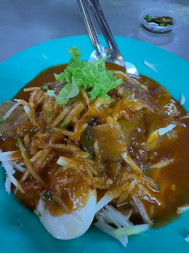 Ah Keat Char Koey Kak Food Truck — dish