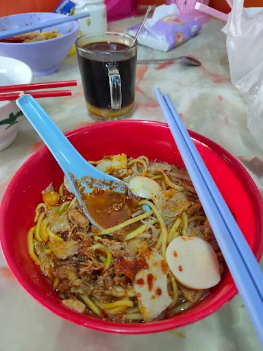 Ah Keong Hokkien Mee — signature dish