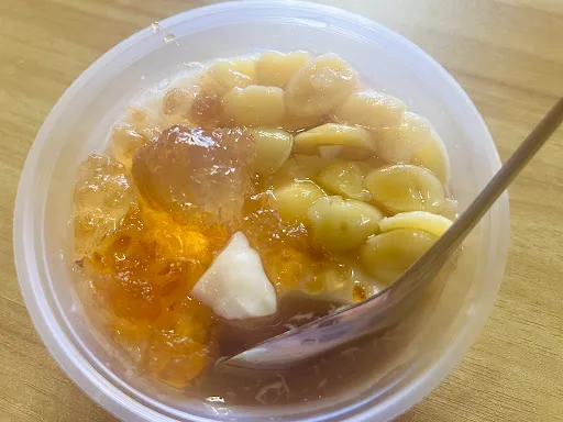 Ah Kong Dau Hua Pek Kong Cheng Soya Bean Delights — signature dish