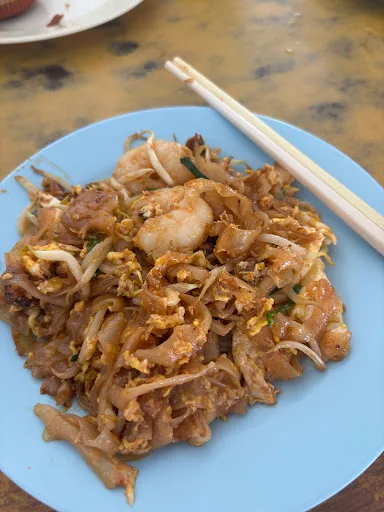 Ah Leng Char Koay Teow — signature dish