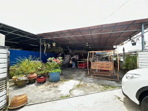 Ah Leong Laksa — storefront