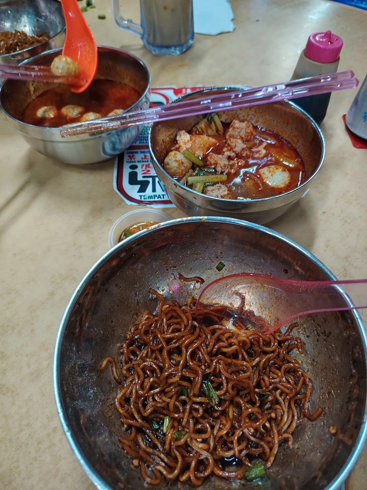 Ai Hoe Hoe — signature dish