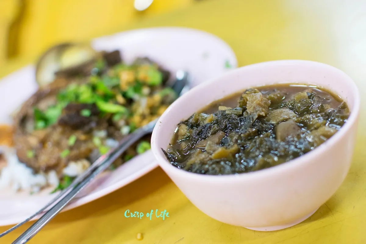 Duck rice with side soup
