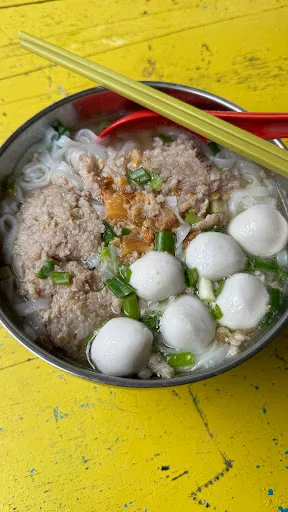 Air Itam Market Koay Teow Th'ng — dish