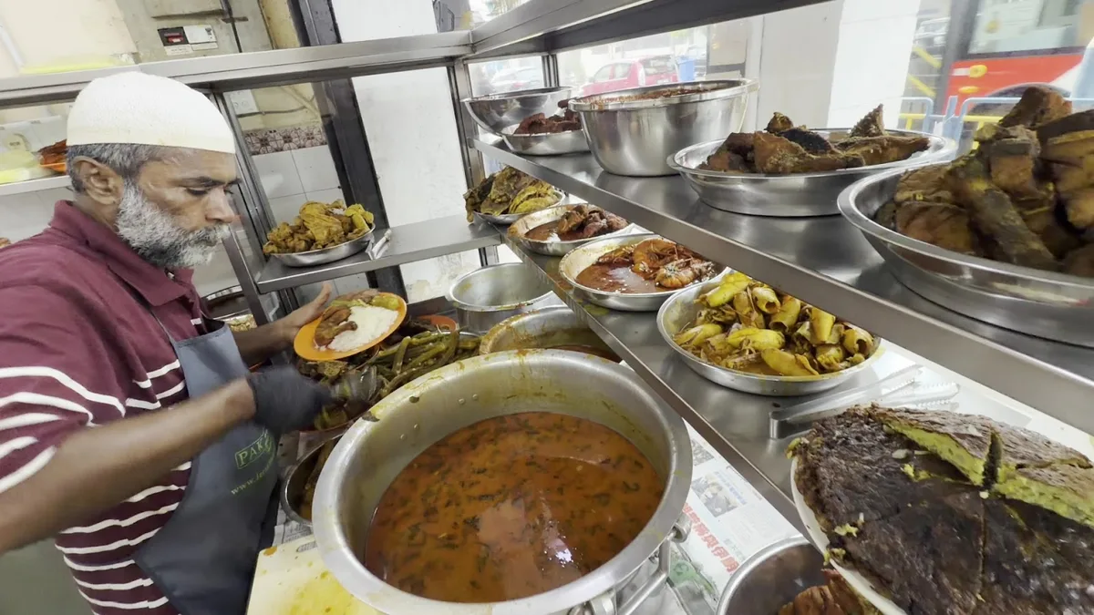 Ali Ameir Nasi Kandar Banjir — interior