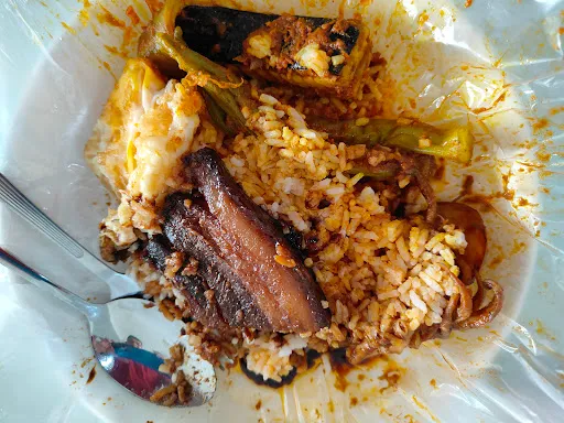 Annie Lee Nasi Lemak — dish