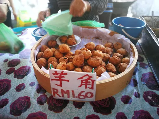 Apollo Famous Yam Cake — dish