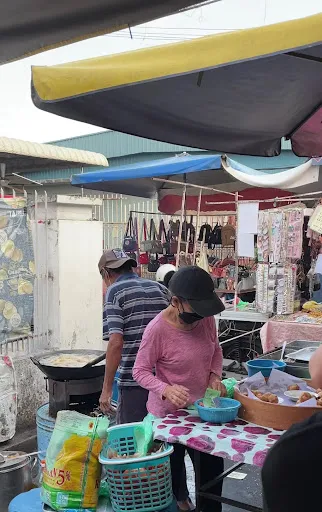 Apollo Famous Yam Cake — exterior