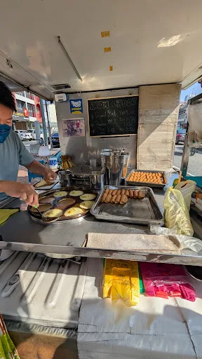Apom Chooi Apong — signature dish