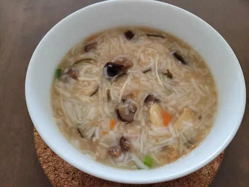 Auntie Hoon Vegetarian — dish