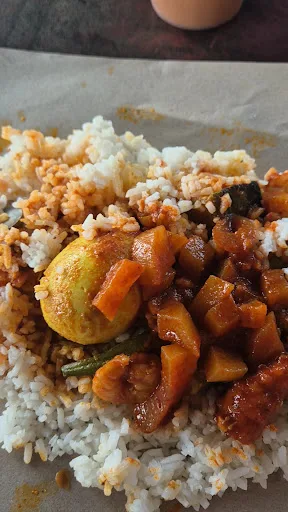 Aunty Hasnah Nasi Lemak — signature dish