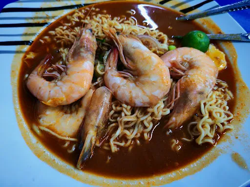 Ayu Mee Udang — dish