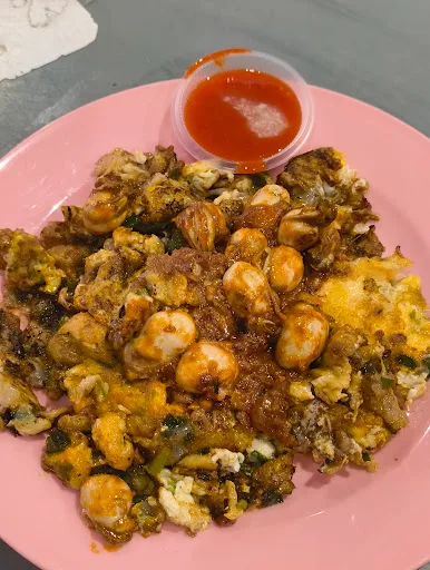 Bayan Baru Food Court Stall 32 Oh Chien — signature dish