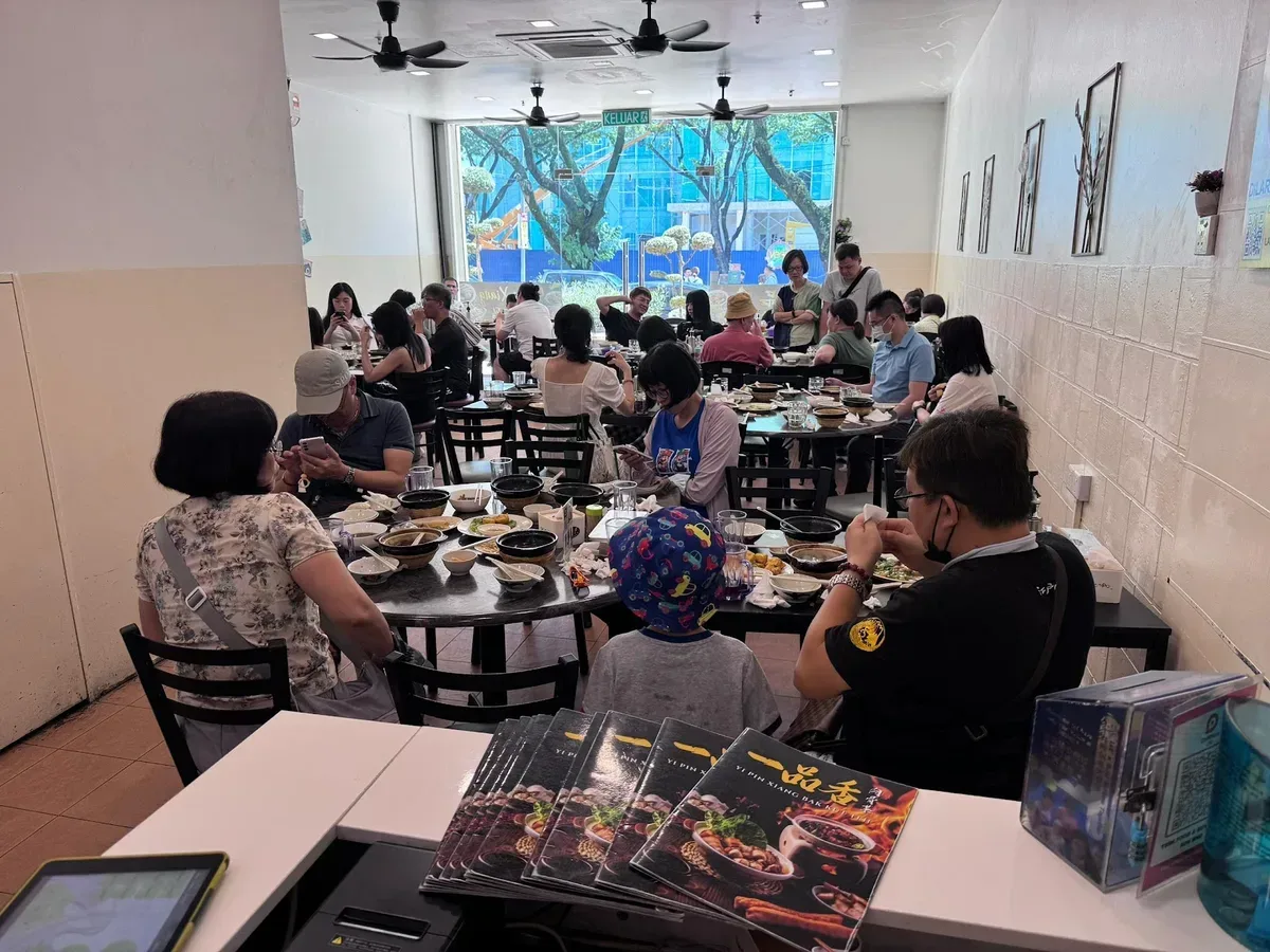 一品香肉骨茶(Bayan baru)Yi Pin Xiang Bak Kut Teh — interior