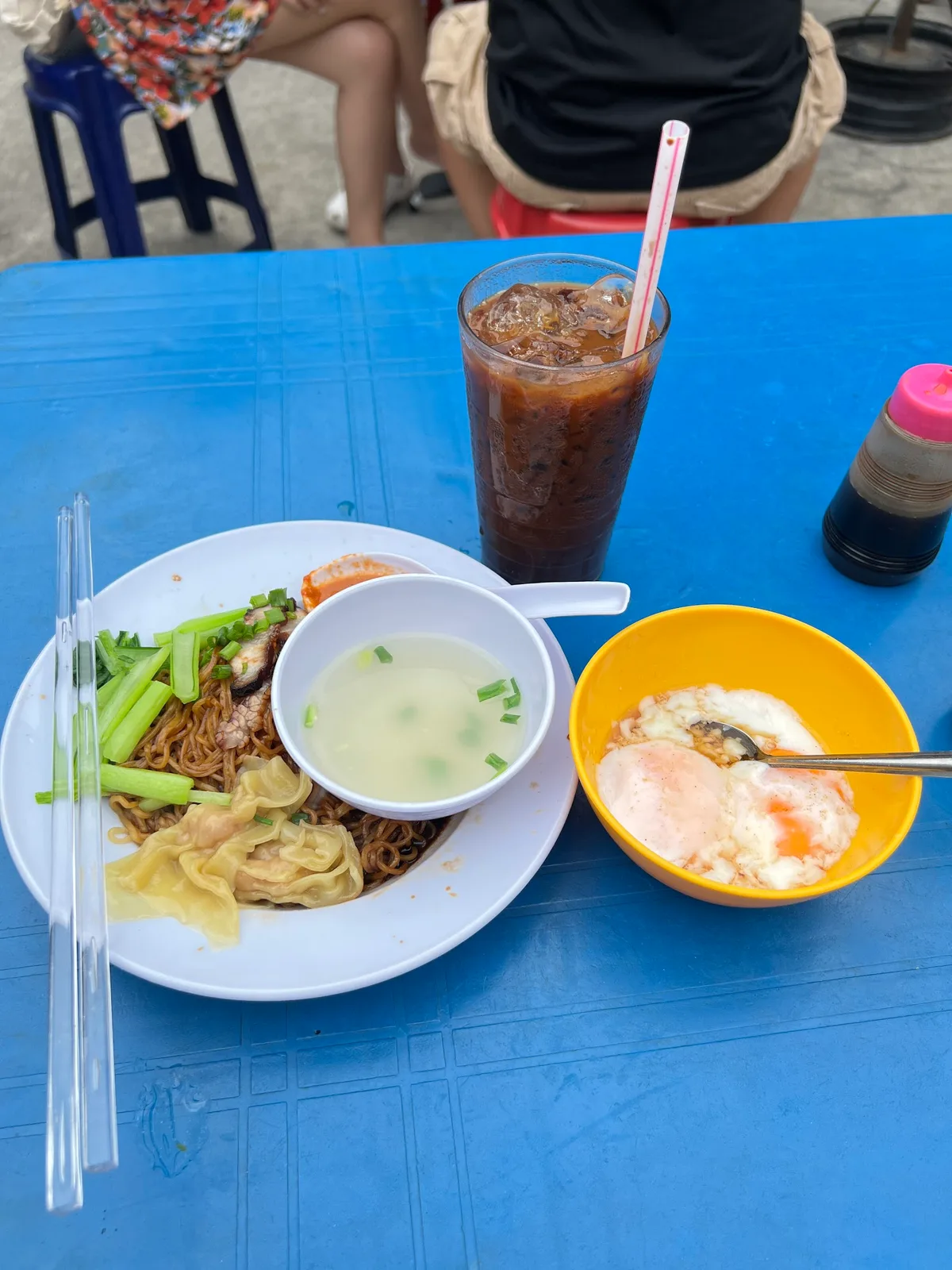 Bee Coffee — dish