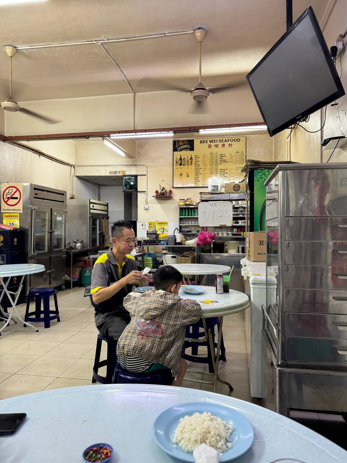 Bee Wei Seafood Restaurant — interior