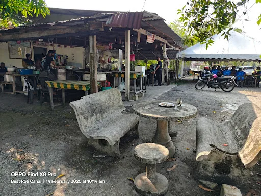 Penaga Flying Roti Canai — storefront