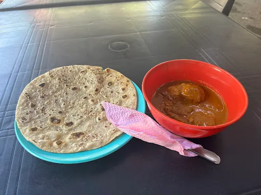 Bibi Chapati Serves Good Dhal — dish