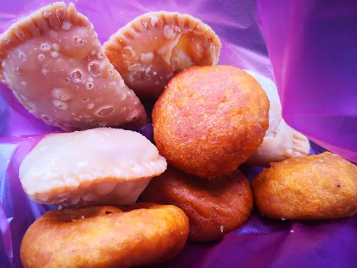 BM Karipap — dish