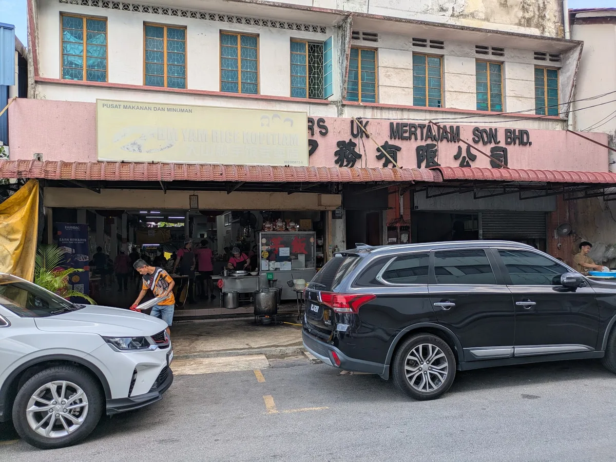 BM Yam Rice Kopitiam — storefront