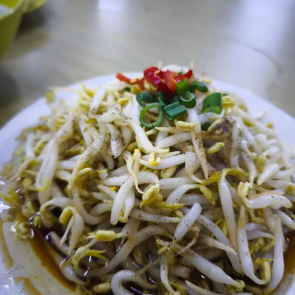 Buntong Bean Sprout Chicken Restaurant — signature dish