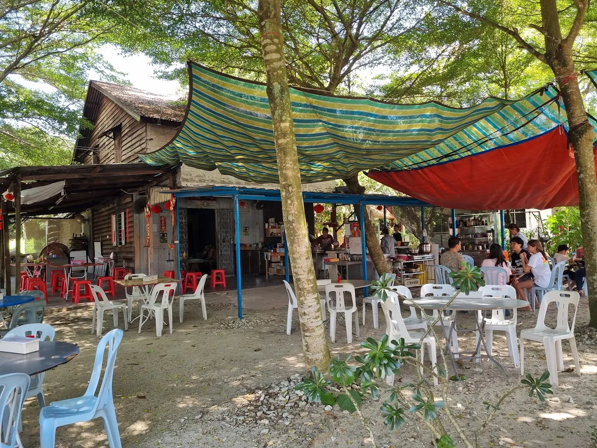 Cai Jie Traditional Laksa — storefront