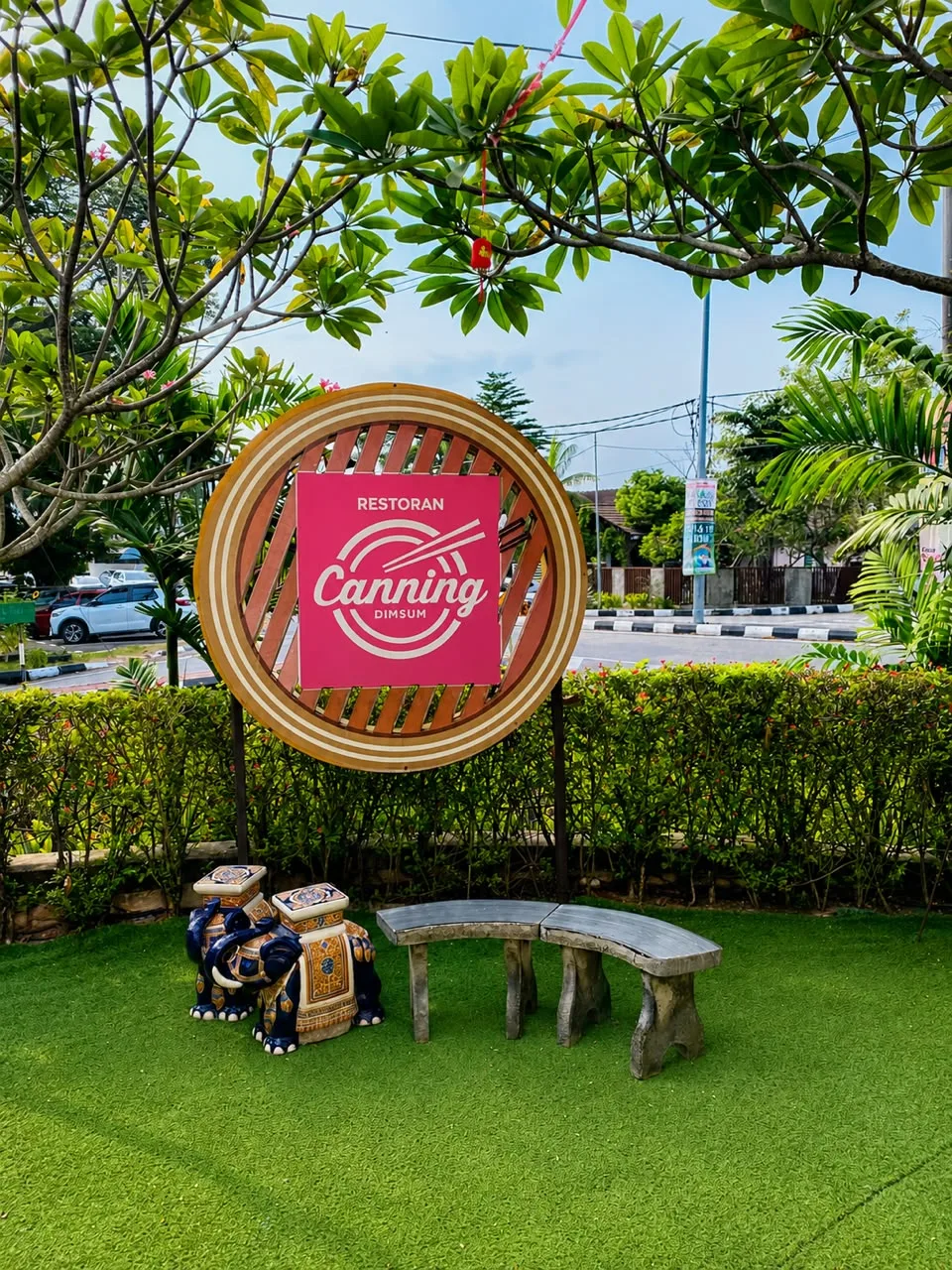 Canning Dim Sum — signage