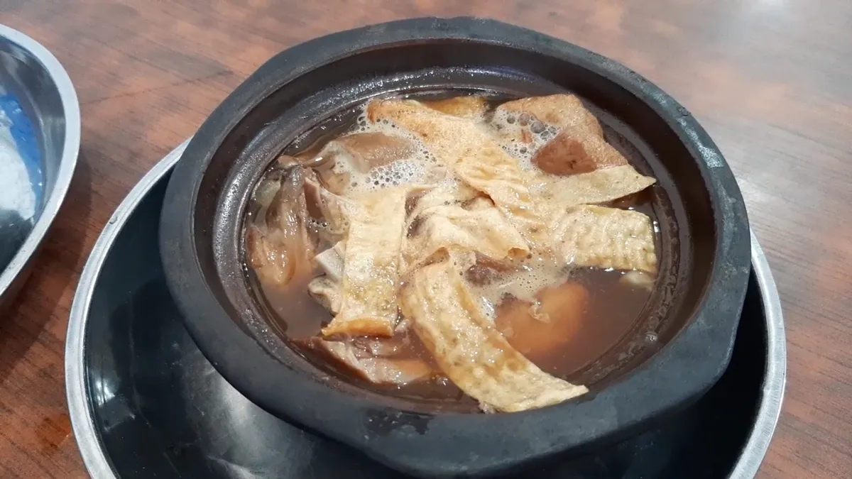 Canning Garden Bak Kut Teh Restaurant — signature dish