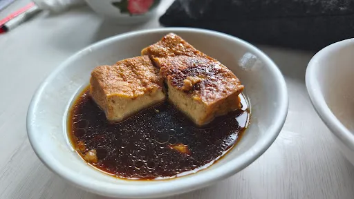 Canton City Cafe Yam Rice — dish