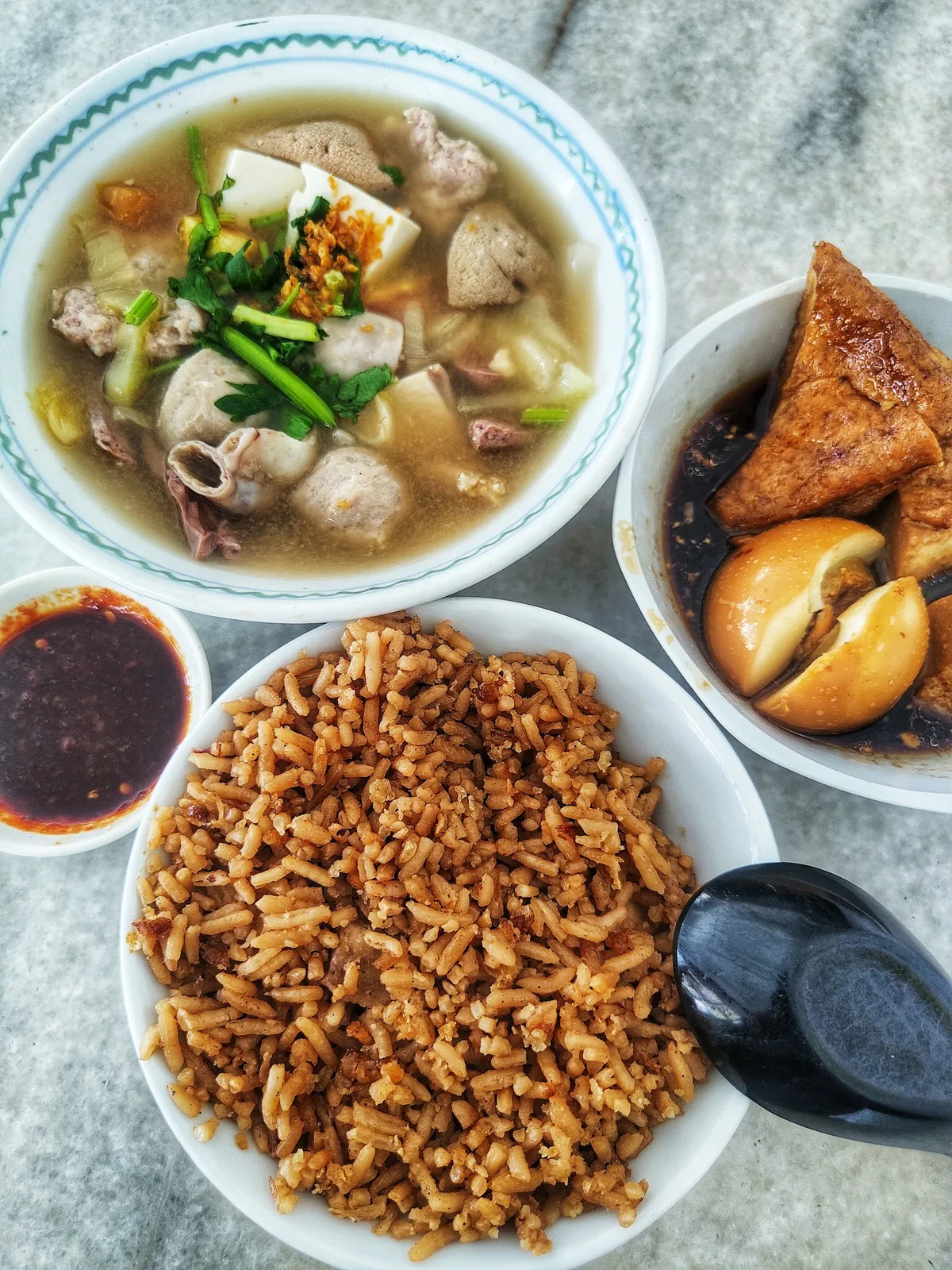 Yam rice with pork soup and braised tofu