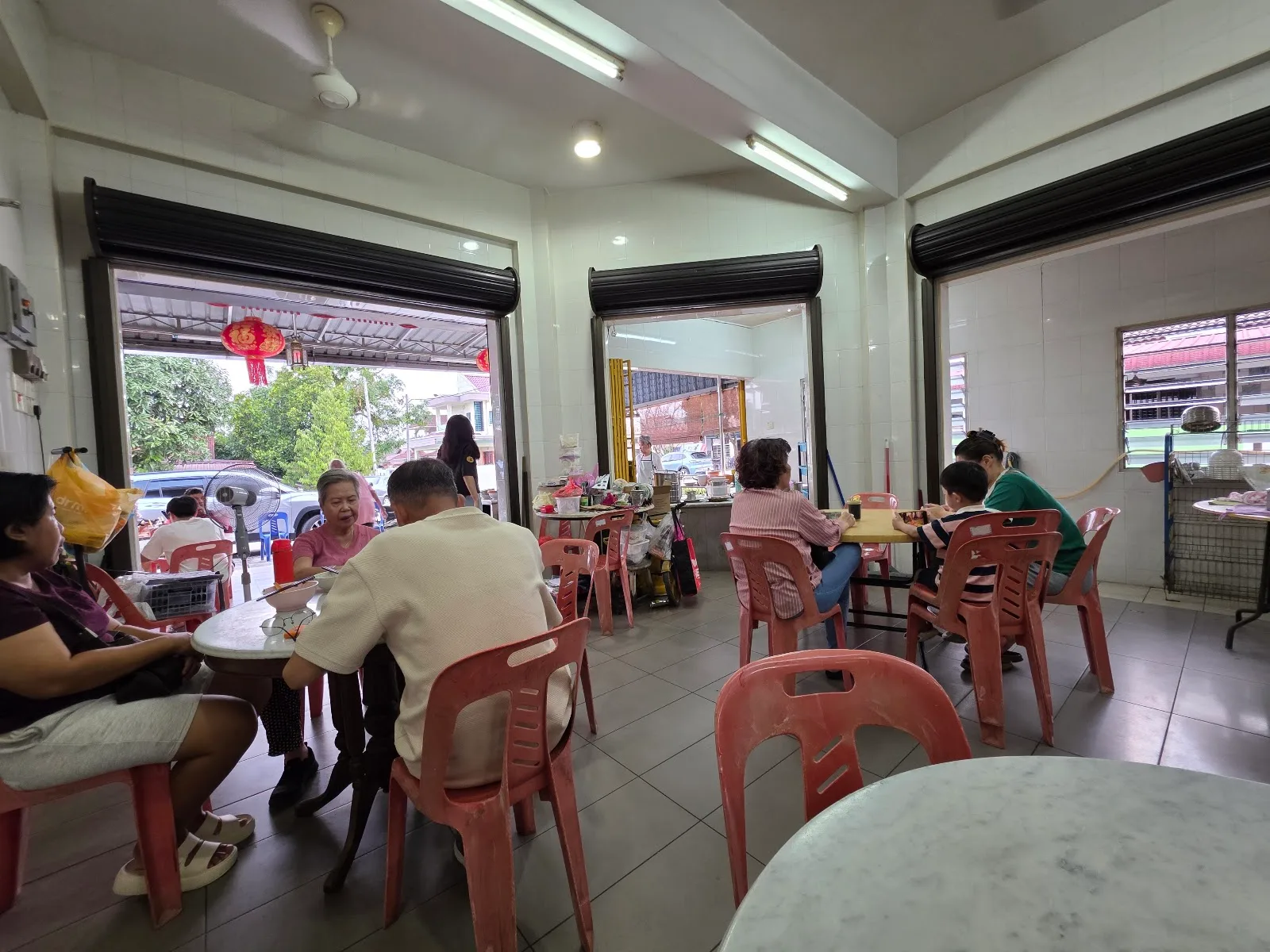 Cheong Kee Wan Tan Mee 文冬祥记云吞面 — interior