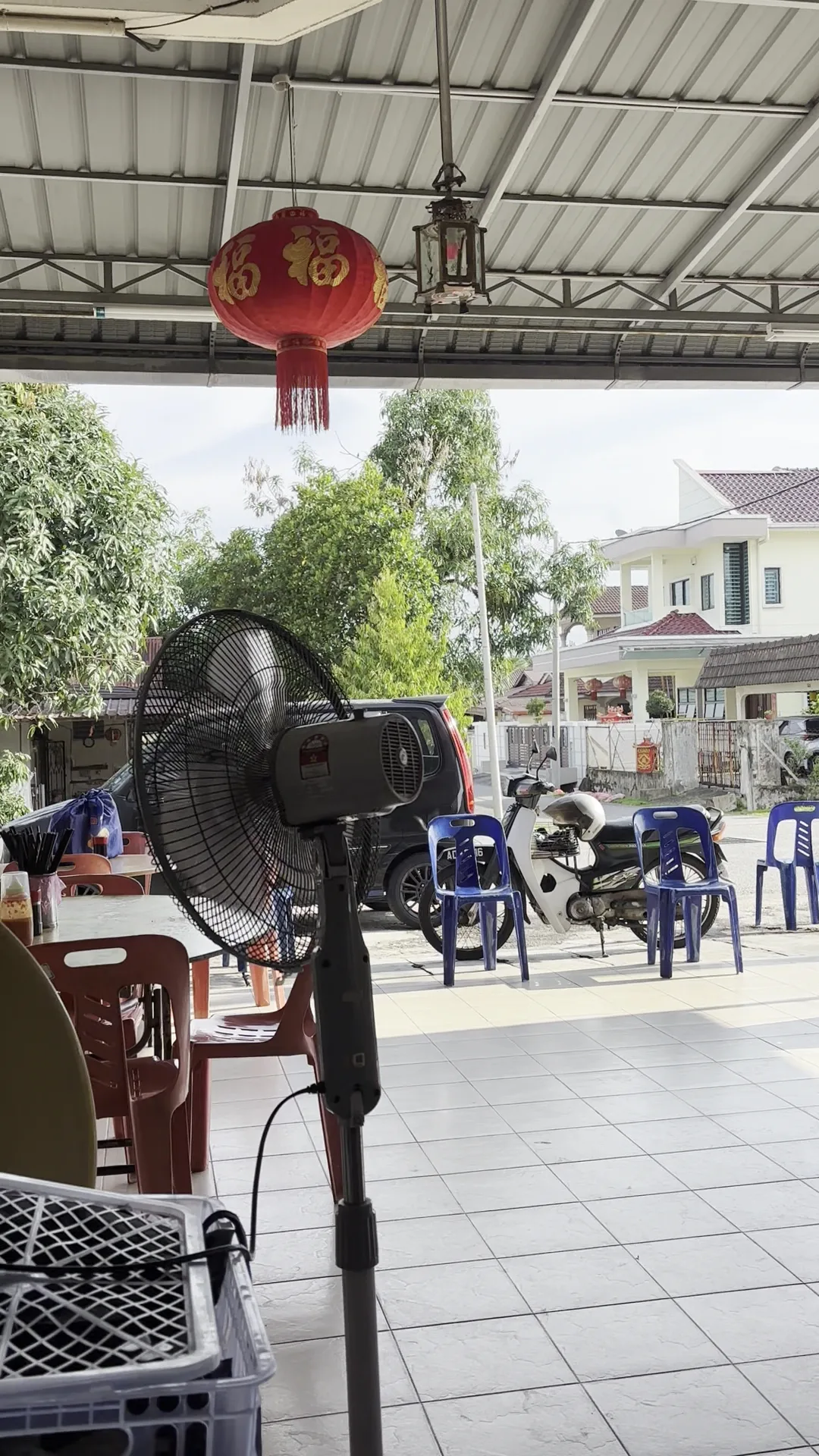 Cheong Kee Wan Tan Mee 文冬祥记云吞面 — interior