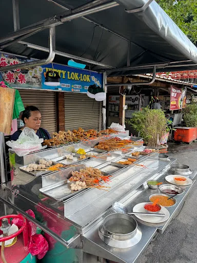 CHEW JETTY LOK LOK — signature dish