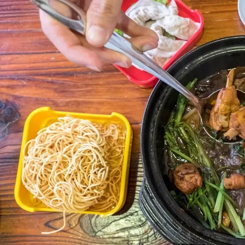 Chicken Claypot House Macalister — signature dish