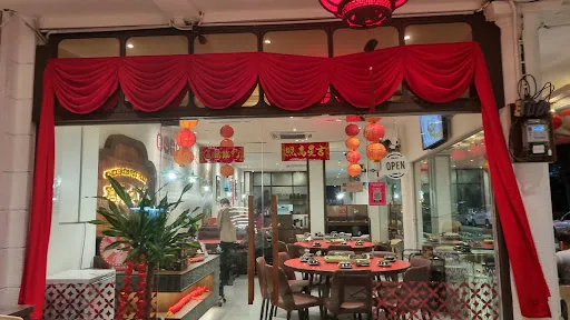 Chicken Claypot House Macalister — storefront