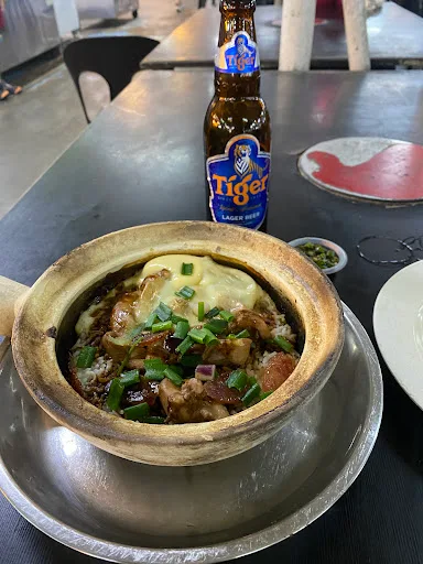 Claypot Chicken Rice @ viva — signature dish