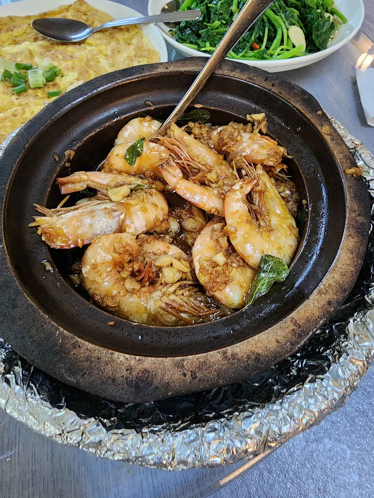 Claypot prawns