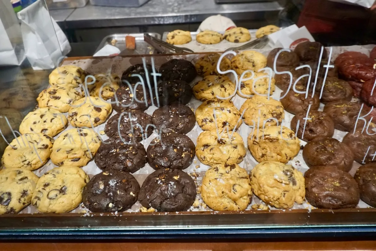 Sea salt cookies up close on the tray