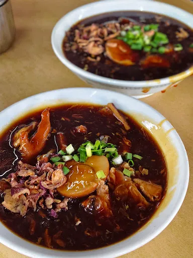 Corner Lot Coffee Shop Loh Mee — dish