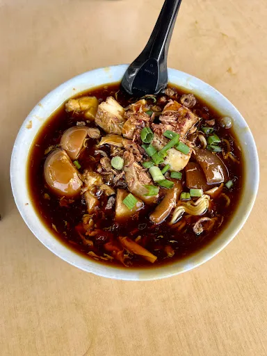 Corner Lot Coffee Shop Loh Mee — dish