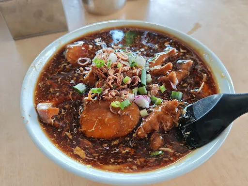 Corner Lot Coffee Shop Loh Mee — dish