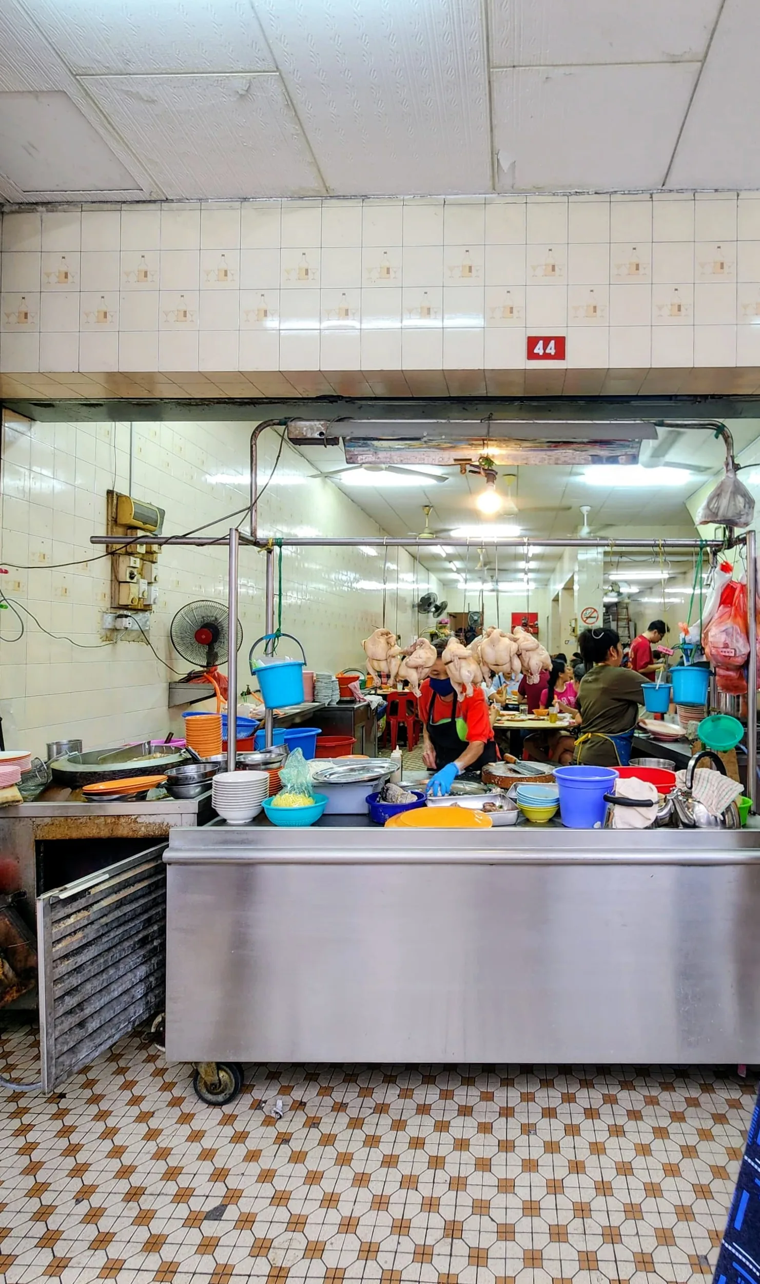 Cowan Street Ayam Tauge & Koitiau — interior