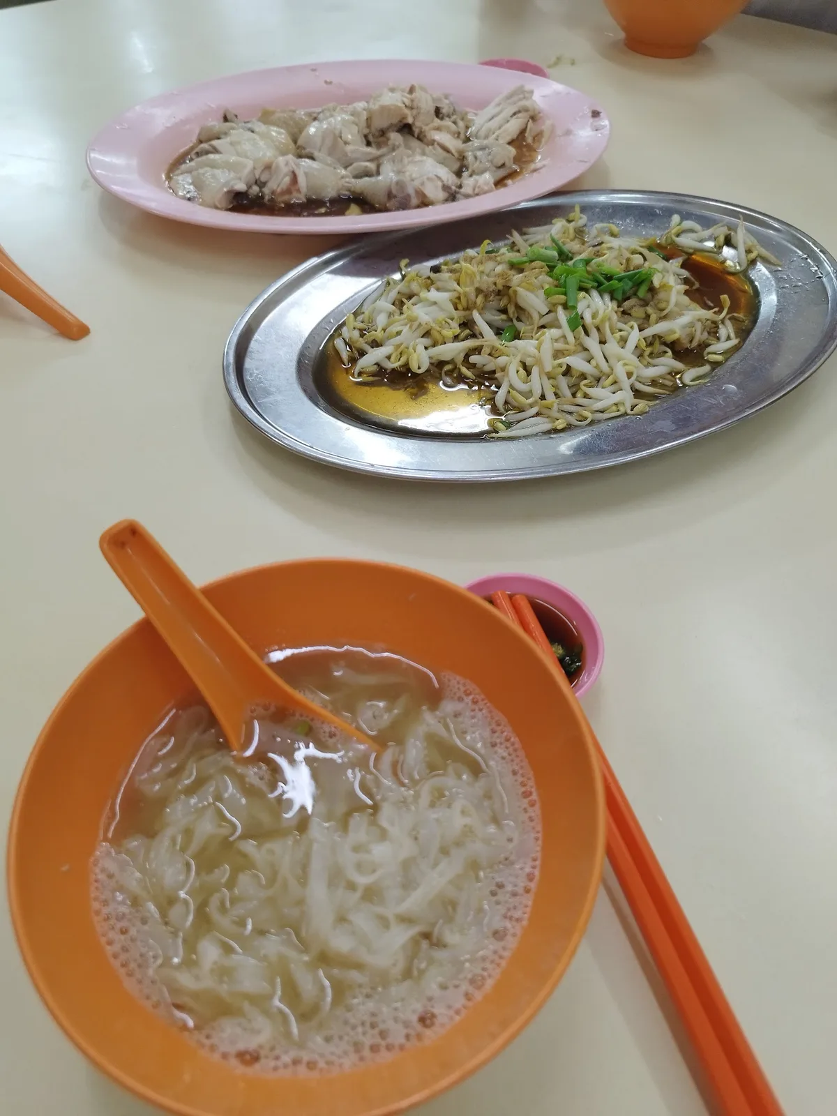 Cowan Street Ayam Tauge & Koitiau — signature dish