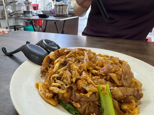 Cunthi Good Taste Vegetarian — dish
