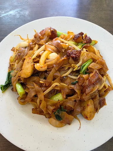 Cunthi Good Taste Vegetarian — dish